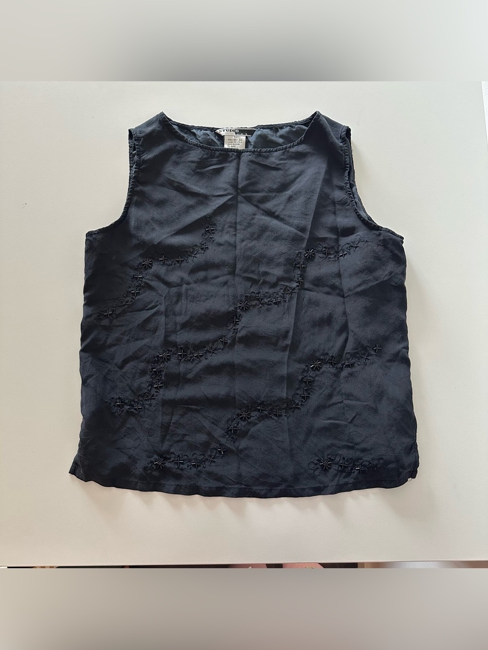 Vintage Y2K Studio JPR Black Silk Beaded Tank Top L Floral Embroidered